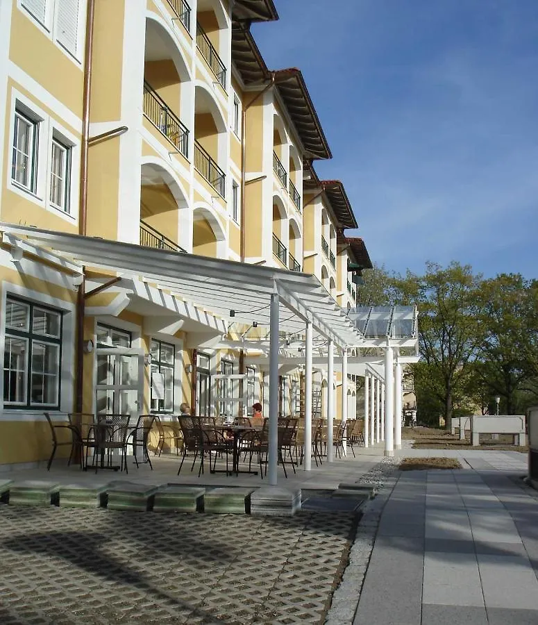 Europa Residenz Deluxe Suite 307 Mit Einem Schlafzimmer, 2 Balkone, Doppelstellplatz, Zwei Baeder Bad Fussing 0*,  Germany