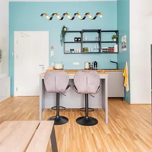  Apartment Cozy 2-raumwohnung In Zentrumsnaehe Deutschland